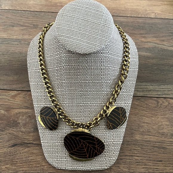 {preloved} Gold Toned Statement Necklace - Picture 2 of 4